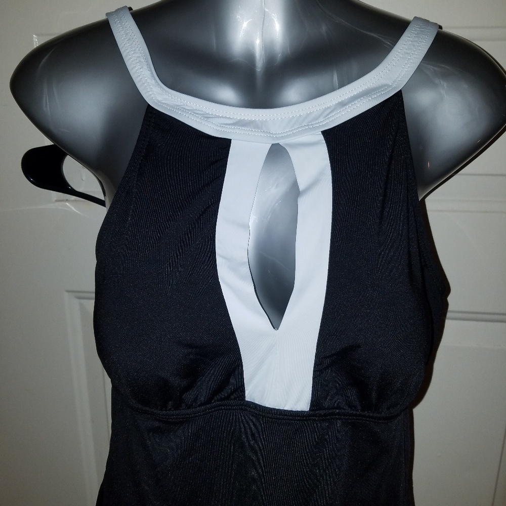 Halter top